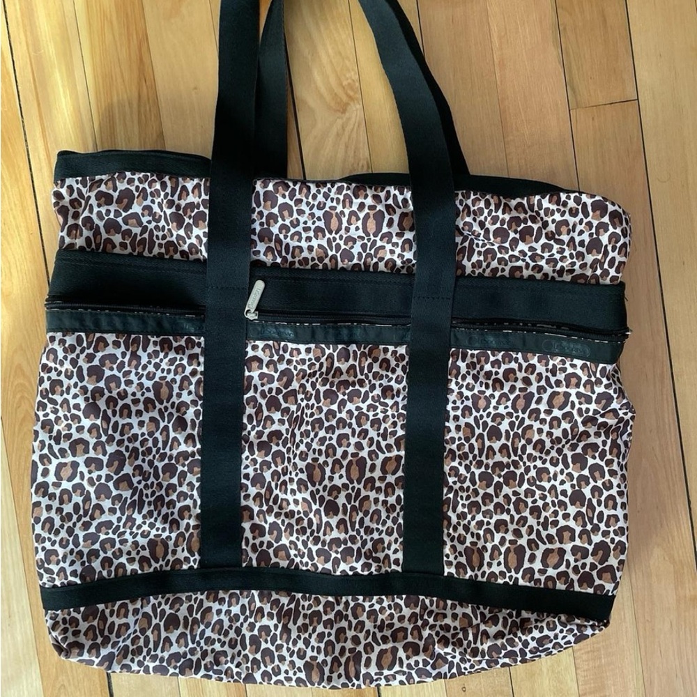 LeSportSac big tote leopard